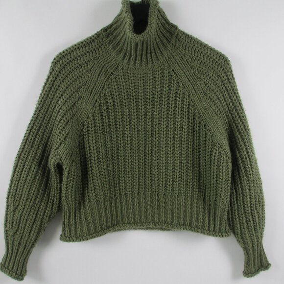 H&M CHUNKY KNIT CROP SWEATER - Picture 7 of 11